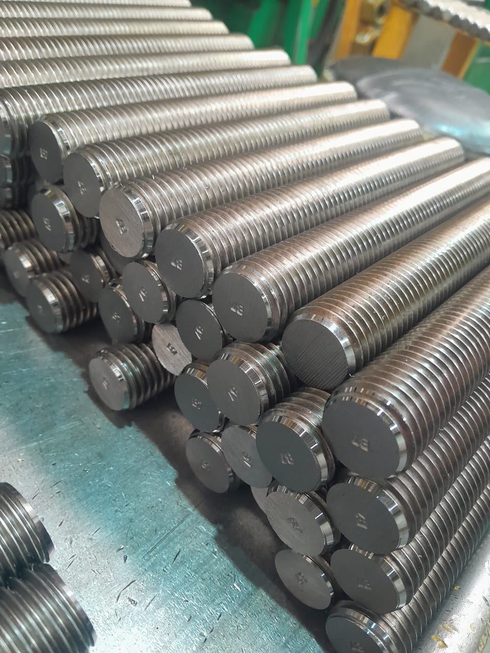 ESPARRAGO B7 A193 GALVANIZADO ELECTROLITICO